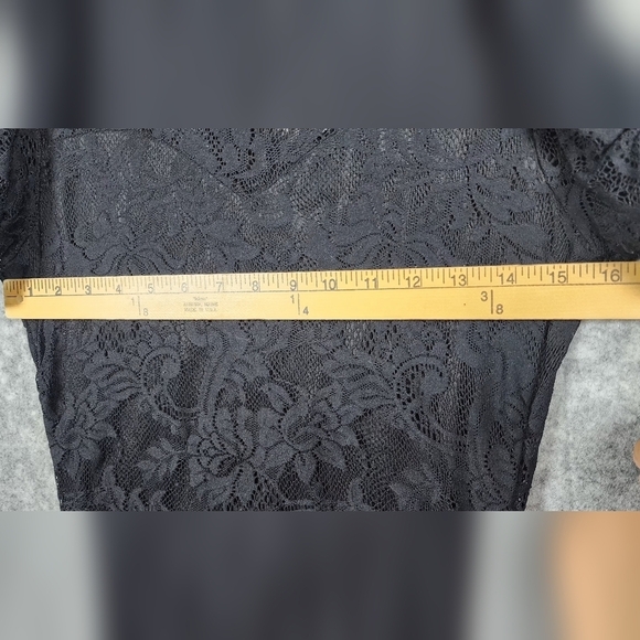 Forever 21 Black Lace Ruched Short Sleeve Lined Midi Dress Size Large - Picture 8 of 10